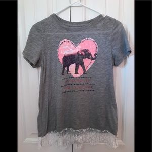 Abercrombie kids tee.